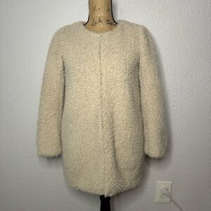 Aritzia Wilfred White Laboratorie Teddy Jacket Size XXS Oversized Sherpa Cozy